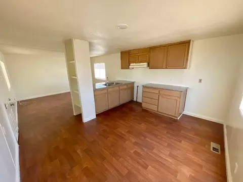 417 Sudan Ave, Buttonwillow, CA 93206 photo 6