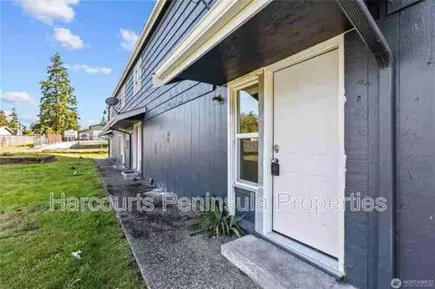 2821 NE Center St #5, Bremerton, WA 98310