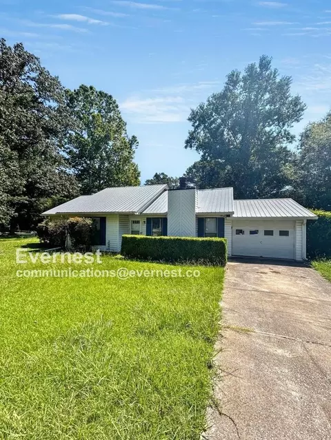 105 Meadowlark Pl, Alabaster, AL 35007