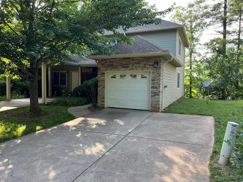 14 Pepperbrush Trl, Arden, NC 28704