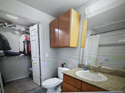 2502 Leon St #307, Austin, TX 78705