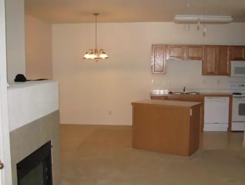 6825 19th St #5, Greeley, CO 80634