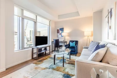 seaport blvd, Boston, MA 02210