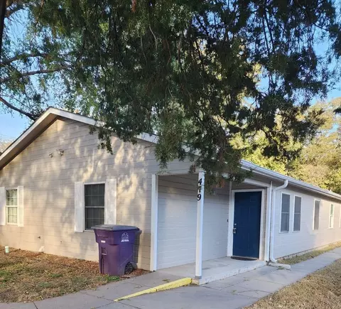 419 S Juliette Ave, Manhattan, KS 66502