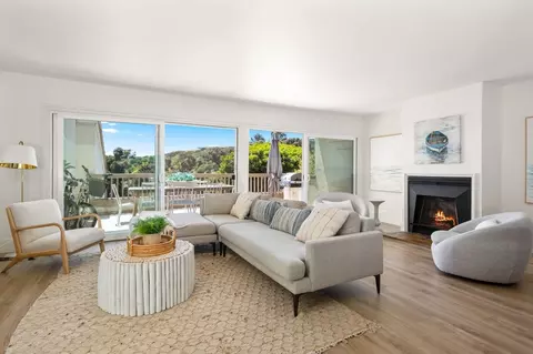 23926 De Ville Way #A, Malibu, CA 90265