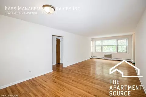 1320 W Lunt Ave #203, Chicago, IL 60626