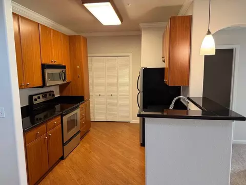 801 S Winchester Blvd #2203, San Jose, CA 95128