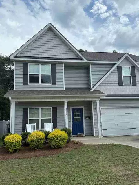1203 Morgan St, Fayetteville, NC 28305