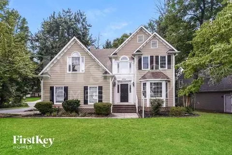 4904 Adams Ridge Dr, Greensboro, NC 27407