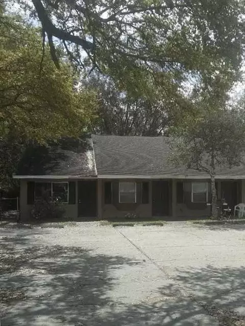 1415 Hill St, Leesburg, FL 34748