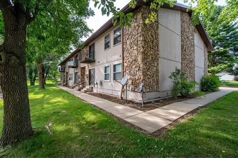 311 S Eaton Ave, Greenwood, WI 54437