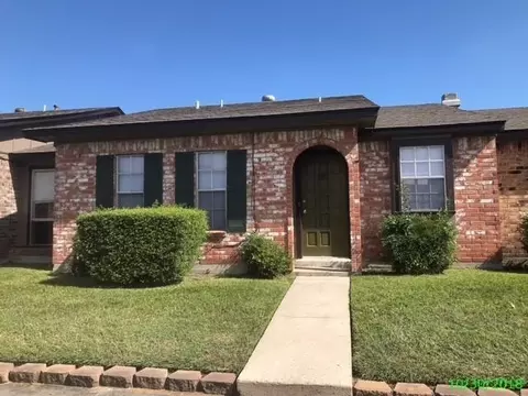 1502 Beaumont Rd, Baytown, TX 77520