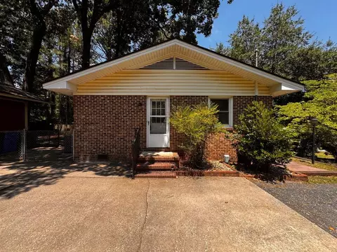 6309 Greyfield Rd, Fayetteville, NC 28303