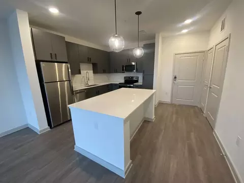 2670 S A W Grimes Blvd #012, Round Rock, TX 78664