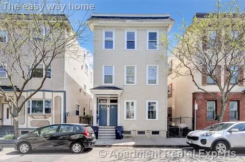 e 4th st, Boston, MA 02127