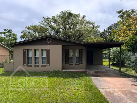 802 Orange Ave, Sanford, FL 32771
