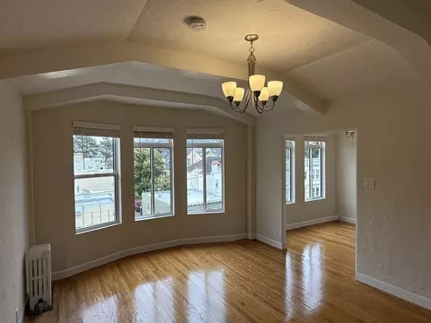 1501 Lincoln Way #302, San Francisco, CA 94122