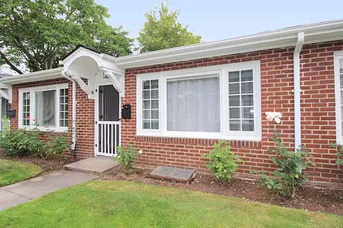 1011 NE Tillamook St #7, Portland, OR 97212