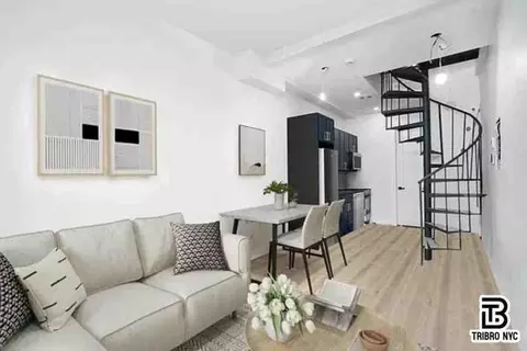 141 Meserole Ave, Brooklyn, NY 11222