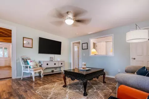 carpenter upchurch rd, Cary, NC 27519