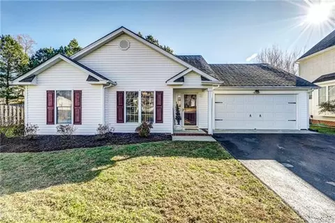 7731 Blue Cedar Dr, Chesterfield, VA 23832