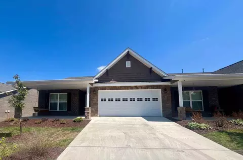 852 Sweetfern Ln, Pigeon Forge, TN 37863