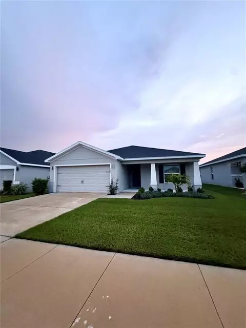 565 Vittorio Dr, Winter Haven, FL 33884