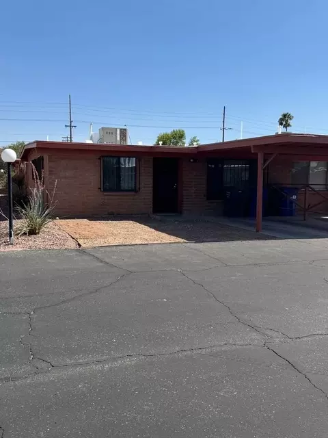 3316 E Navajo Pl, Tucson, AZ 85716