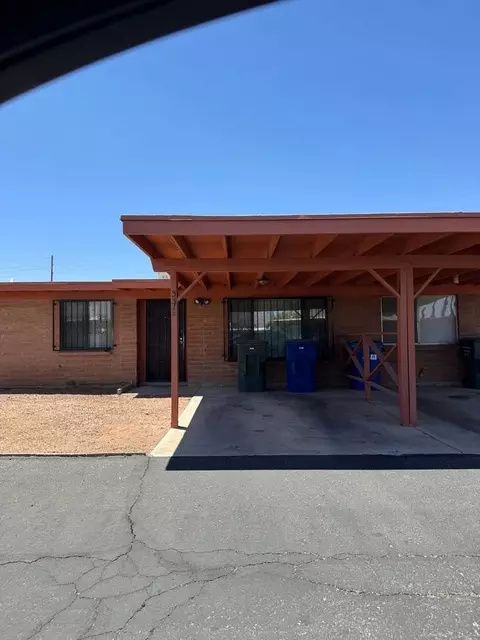 3316 E Navajo Pl, Tucson, AZ 85716