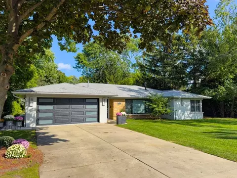 6609 N Kenton Ave #SFH, Lincolnwood, IL 60712