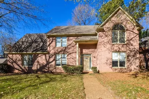 8664 Meadow Green Dr, Cordova, TN 38016
