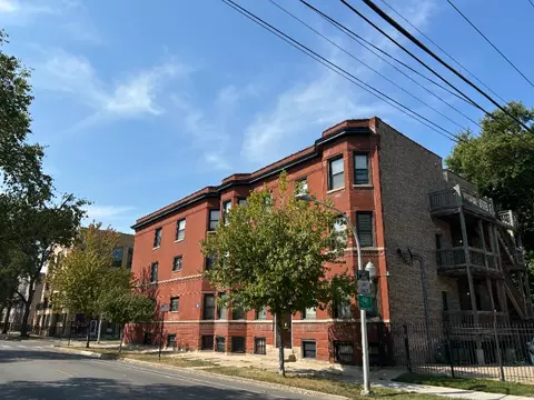 1140 E Marquette Rd #2D, Chicago, IL 60637