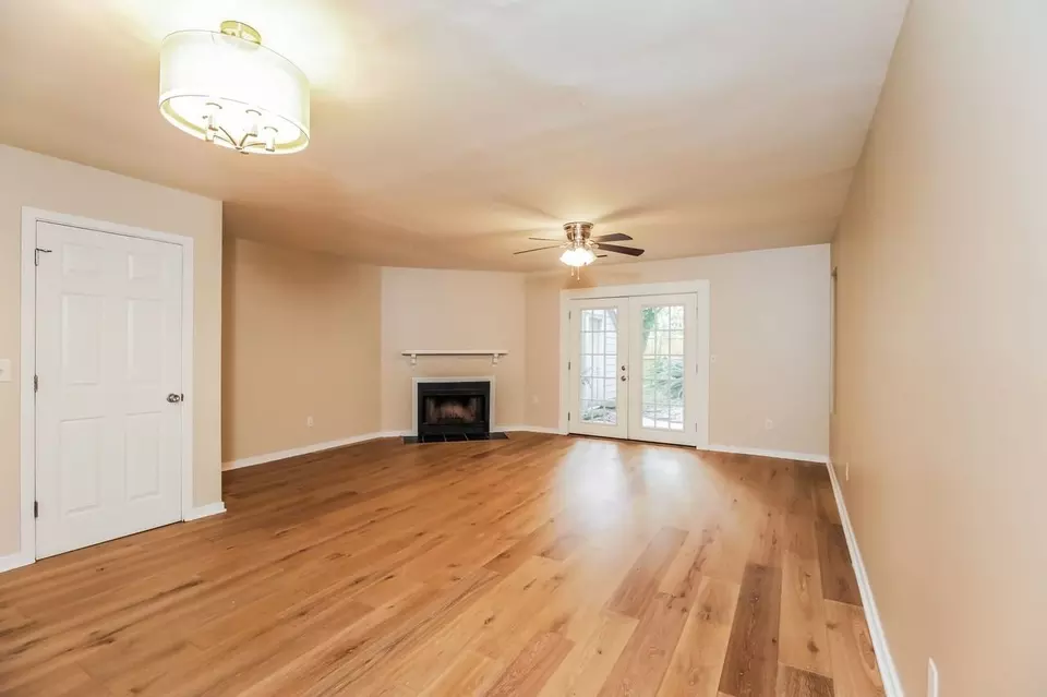  347 Spoonbill Ln, Mount Pleasant, SC 29464 photo 3