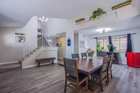 2342 Viewcrest Rd, Henderson, NV 89014