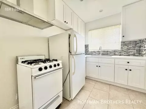 1209 S La Cienega Blvd #1209, Los Angeles, CA 90035