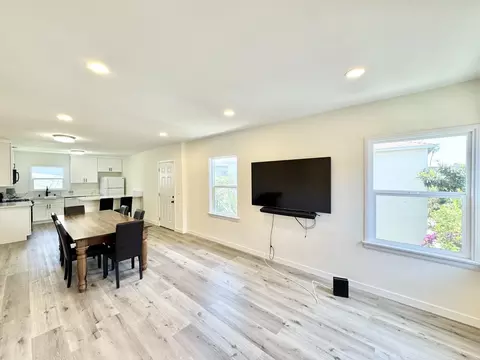 2013 S Shenandoah St, Los Angeles, CA 90034