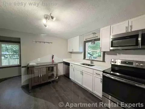 21 Jerome St, Medford, MA 02155