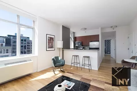 124 W 21st St #1502, New York, NY 10011
