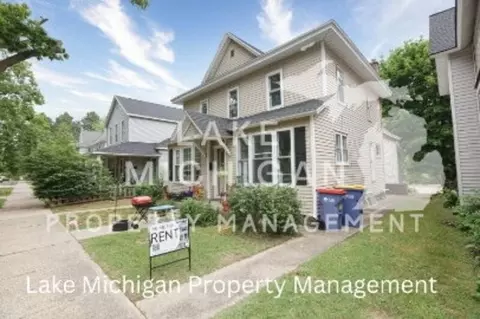 636 Livingston Ave NE #1, Grand Rapids, MI 49503