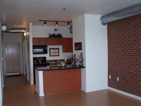 9783 Pyramid Ct, Englewood, CO 80112