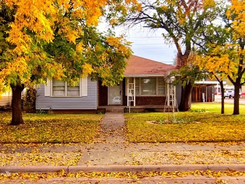 3819 33rd St, Lubbock, TX 79410