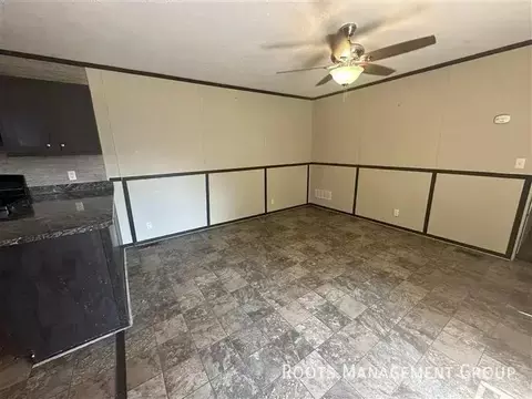 2088 Empire Ave #118, Benton Harbor, MI 49022