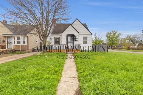 15909 Maddelein St, Detroit, MI 48205