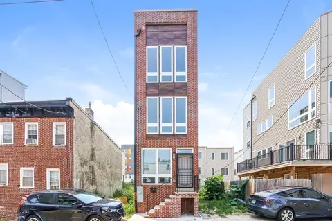 1948 N Darien St, Philadelphia, PA 19122