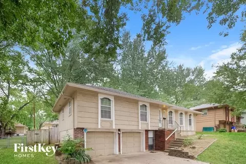 11901 E 56th Ter, Kansas City, MO 64133