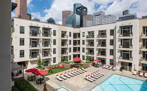 1515 Main St #A3-416, Houston, TX 77002
