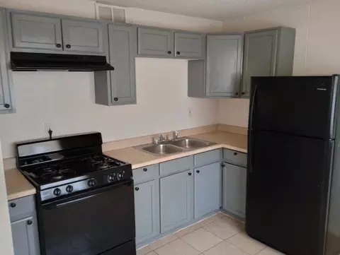 401 N D St #19, Eloy, AZ 85131