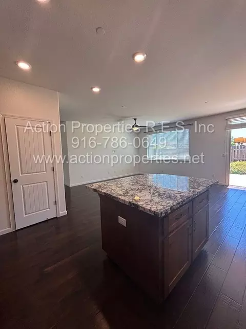 850 Stage Stop Loop, Rocklin, CA 95765 photo 8