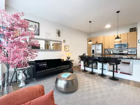 4525 Park Commons Dr, Saint Louis Park, MN 55416