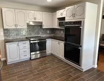 8 Parkrose Ct #NA, Ballwin, MO 63011